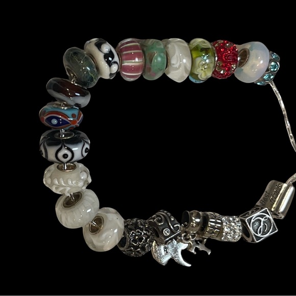 STERLING SILVER SLIDE CHARMS. - Picture 9 of 16